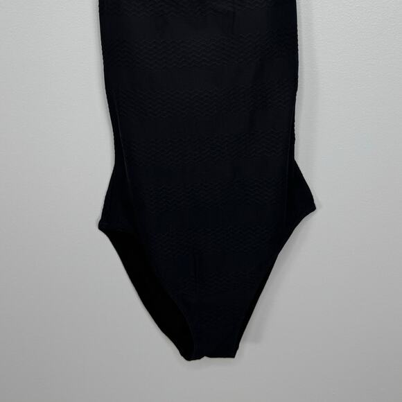 Aerie One Piece Swimsuit Medium Black Textured Strappy Scoop Neck Beachy Resort - Picture 5 of 10